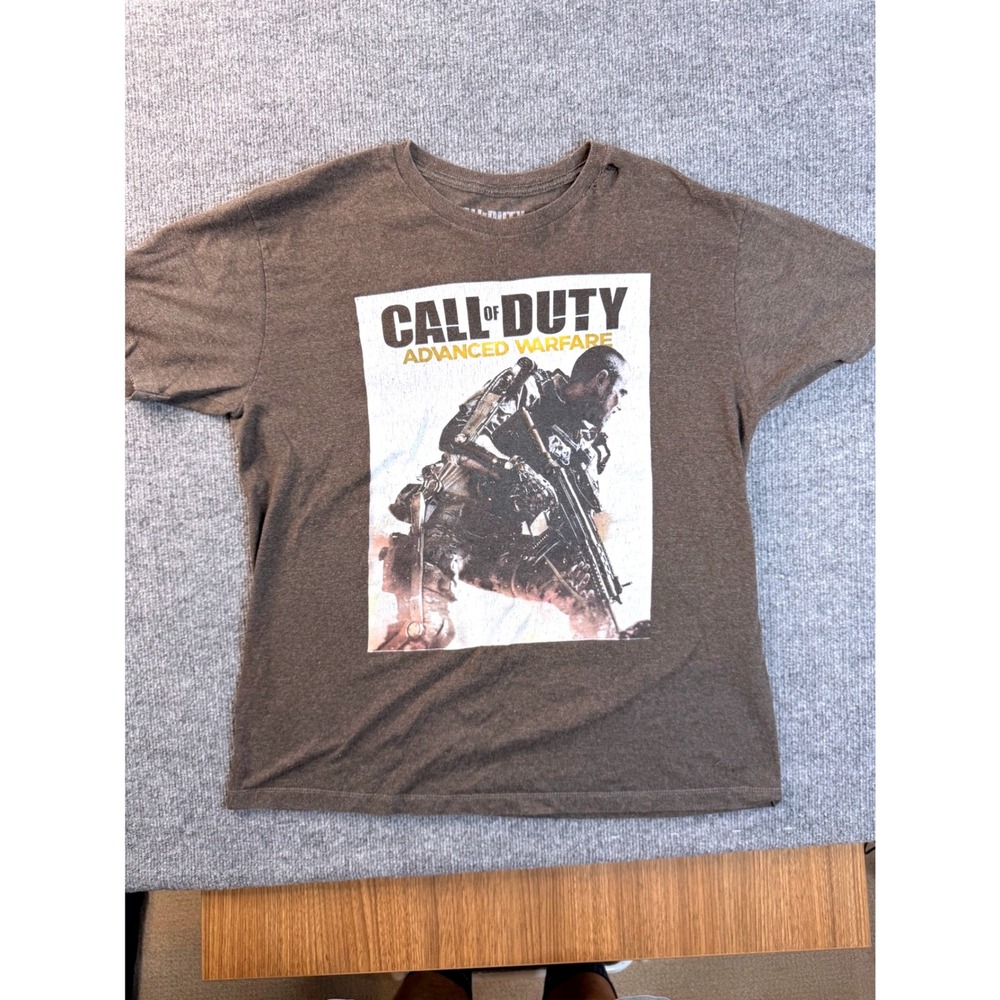 Call of Duty Advanced Warfare Graphic Tee Mens L Brown Gaming T-Shirt Hole Flaw